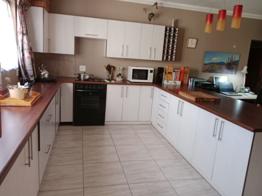 3 Bedroom Property for Sale in Kuruman Northern Cape